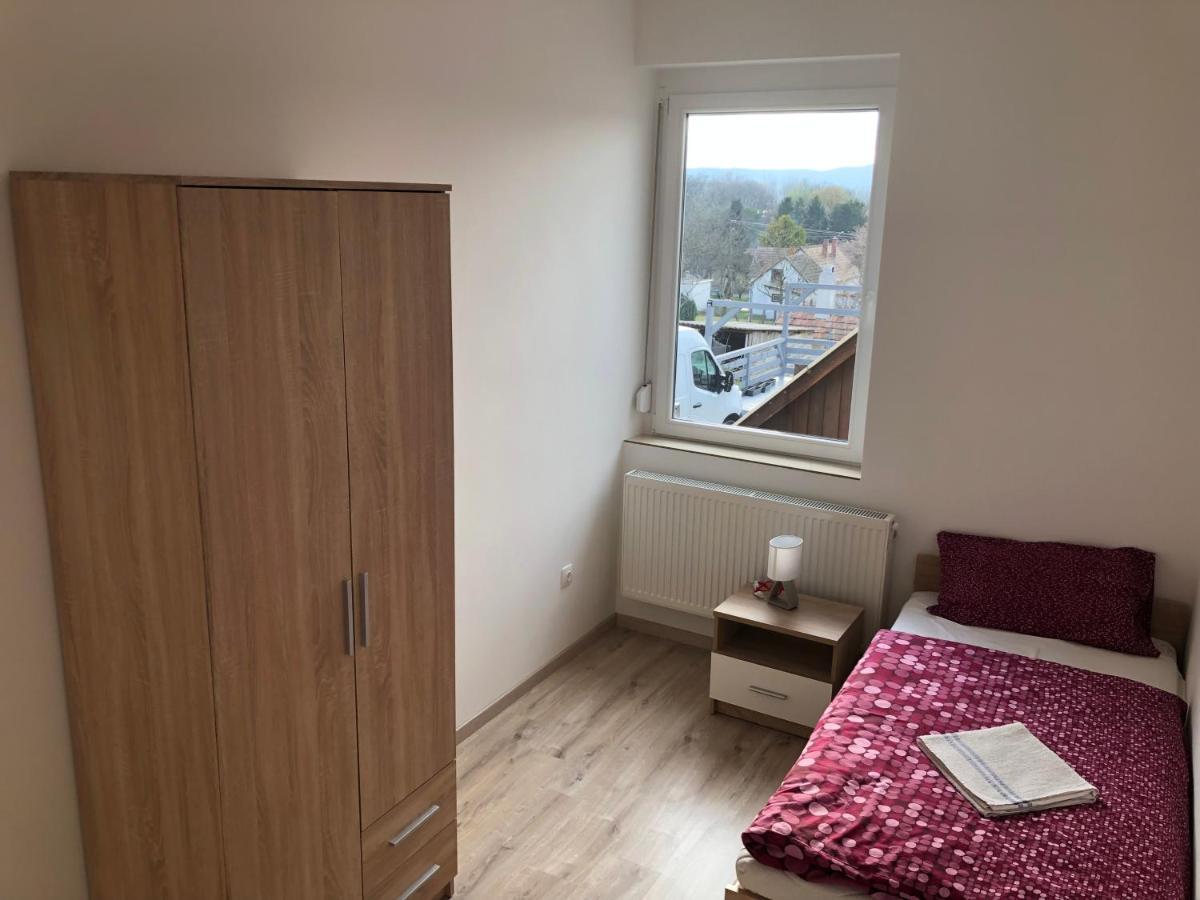 Pupos Apartman Szigliget Ngoại thất bức ảnh